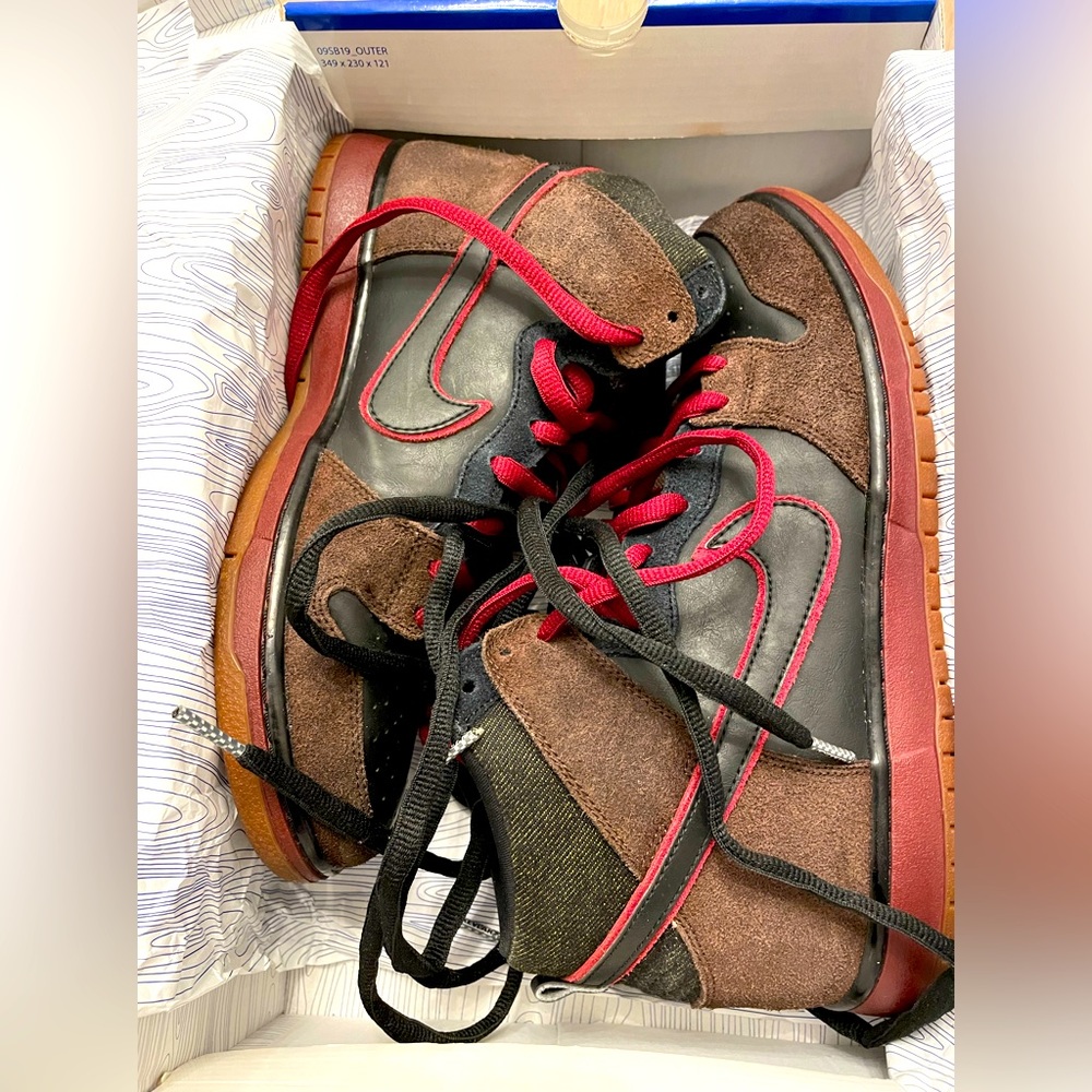 Nike SB Dunk High Brooklyn Projects Reign in Blood Slayer